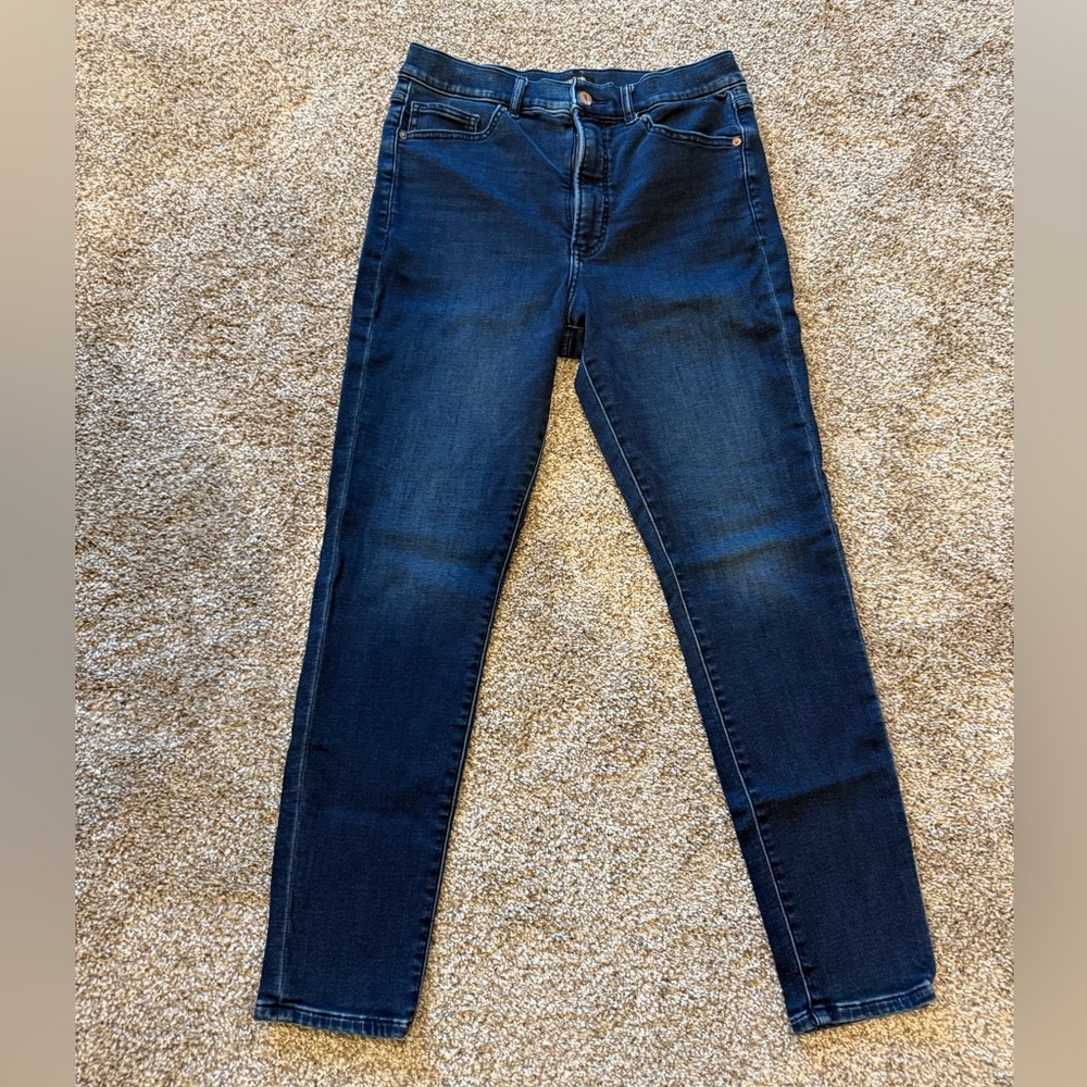 Women's Express Brand Blue Jeans